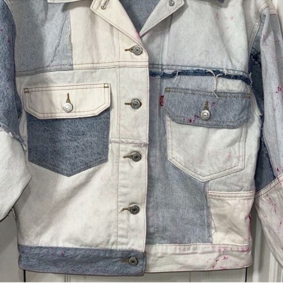 Levi's Light Blue Denim Oversized Jacket(Size XS) - Picture 9 of 13